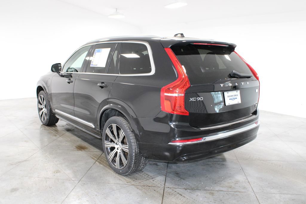 Used 2024 Volvo XC90 T8 Plus w/ Protection Package Premier AWD/4WD image 7