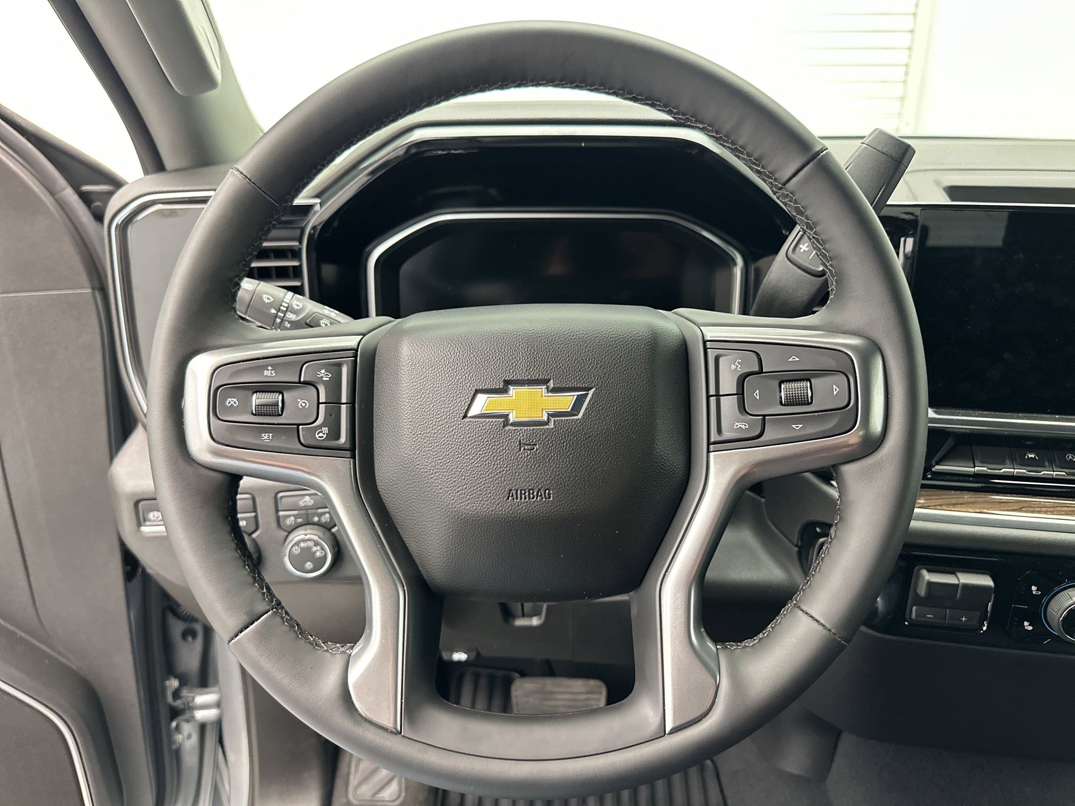 New 2026 Chevrolet Silverado 1500 LT image 17