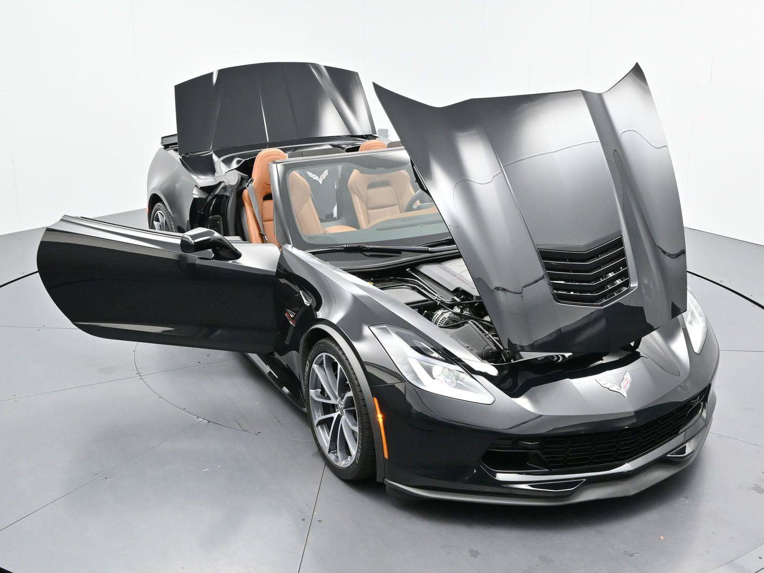 Used 2019 Chevrolet Corvette Grand Sport RWD image 42