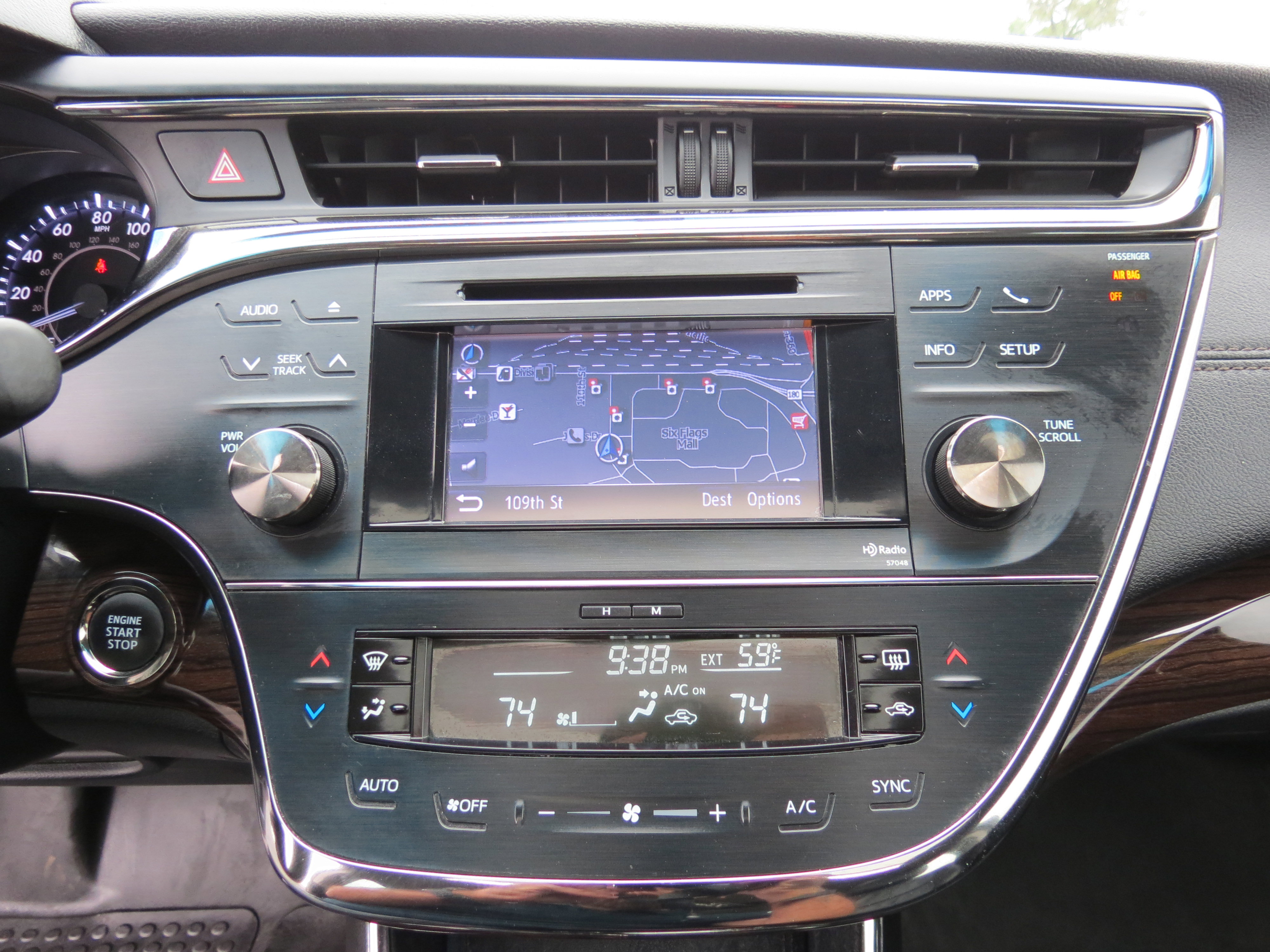 Used 2013 Toyota Avalon XLE Touring image 20