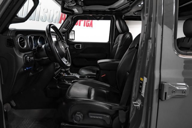 Used 2021 Jeep Wrangler Unlimited Sahara AWD/4WD image 4