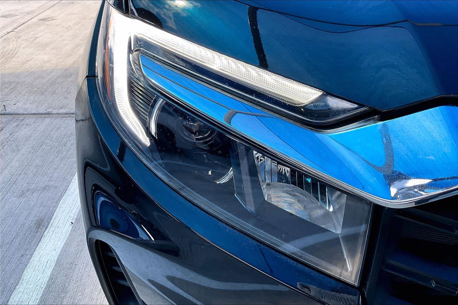 Used 2022 Honda Passport EX-L image 28