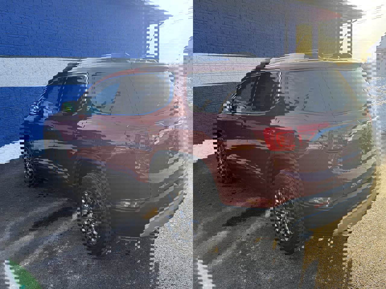 Used 2018 GMC Acadia SLT image 18