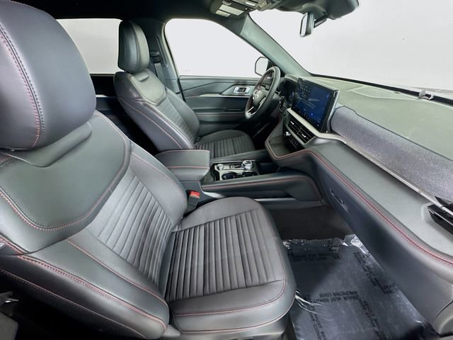 New 2026 Ford Explorer ST-Line w/ ST-Line Street Pack image 30