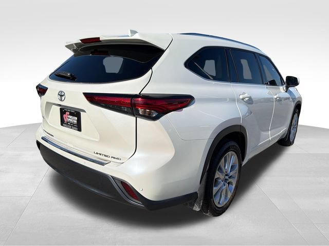 Used 2021 Toyota Highlander Limited AWD/4WD image 7