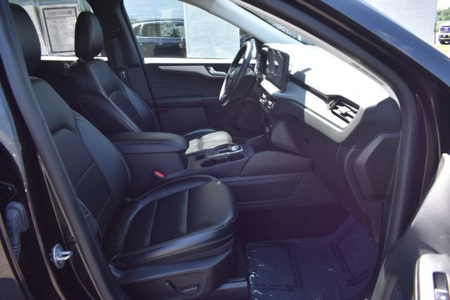 Used 2023 Ford Escape Platinum AWD/4WD image 43