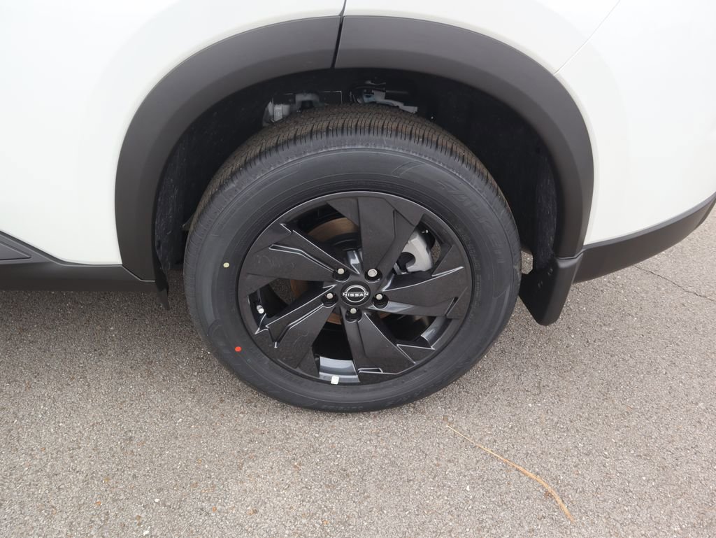 New 2026 Nissan Rogue SV w/ Cold Weather Package FWD image 9