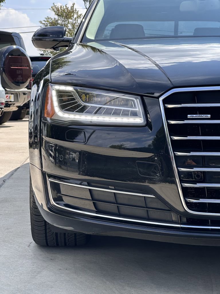 Used 2016 Audi A8 L 3.0T w/ Executive Package image 11