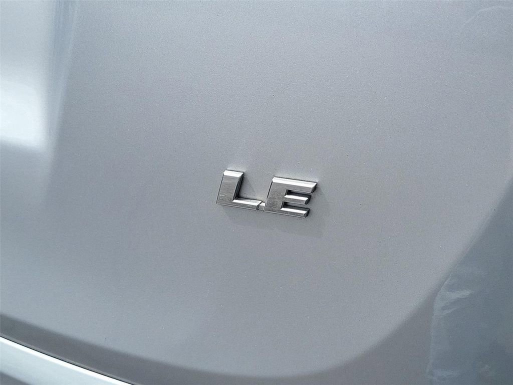 Used 2016 Toyota RAV4 LE image 21