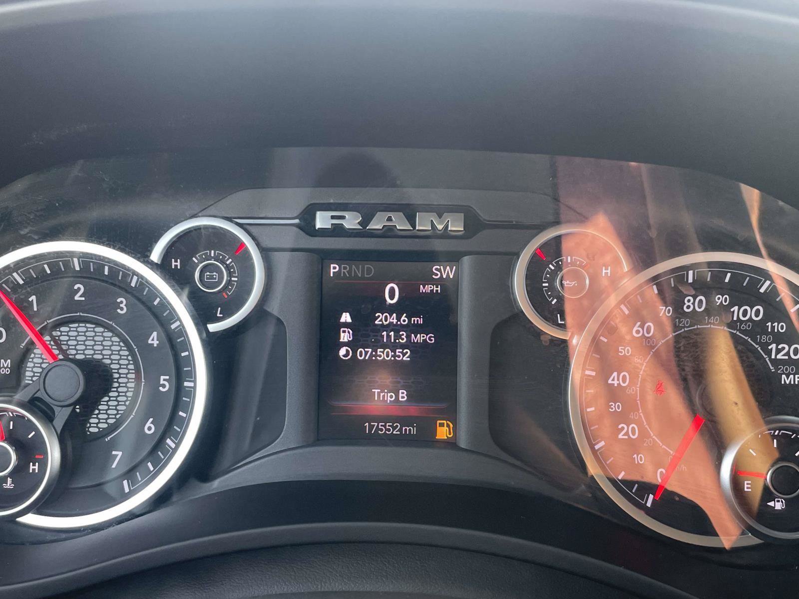 Certified 2026 RAM 2500 Big Horn AWD/4WD image 29