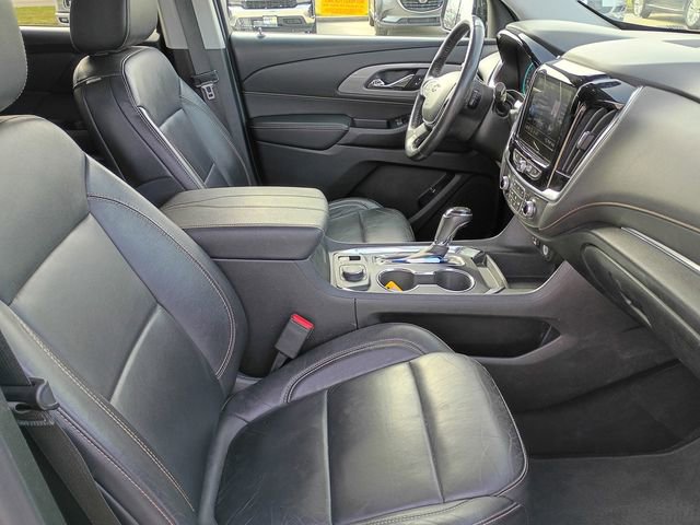 Used 2020 Chevrolet Traverse RS FWD image 11