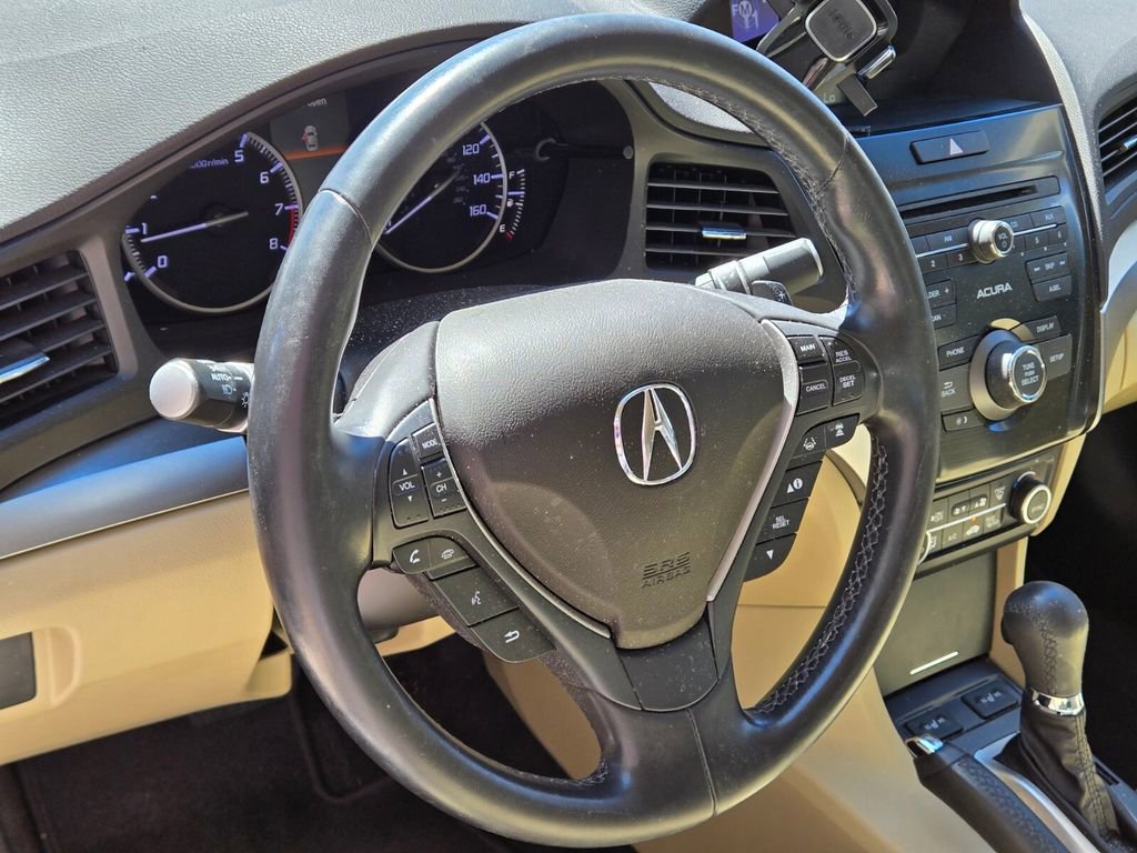 Certified 2016 Acura ILX FWD image 9