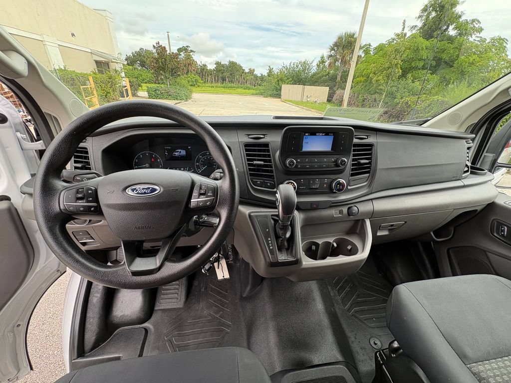 Certified 2025 Ford Transit 250 Low Roof w/ Exterior Upgrade Package RWD image 8