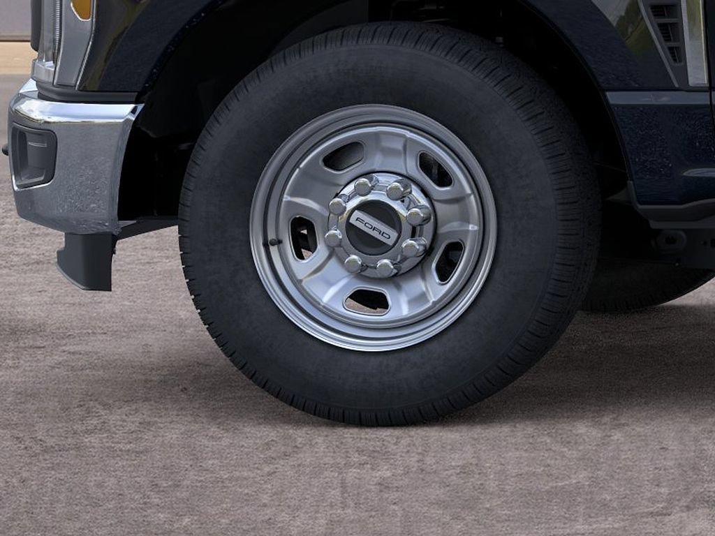 New 2026 Ford F350 XL w/ 360-Degree Camera Package RWD image 19