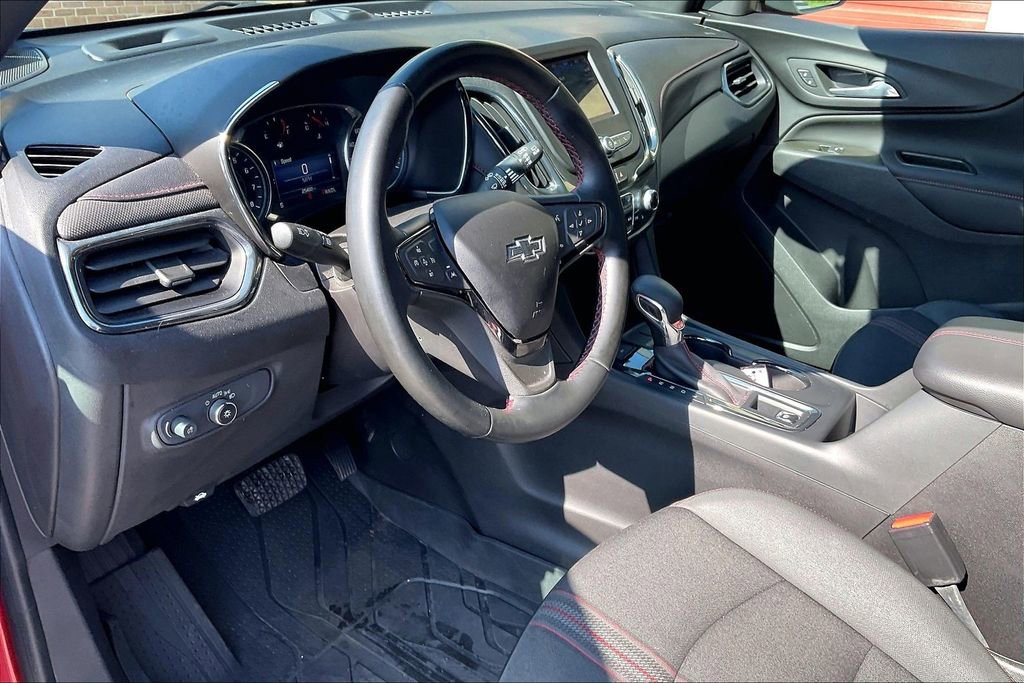 Used 2023 Chevrolet Equinox RS AWD/4WD image 13