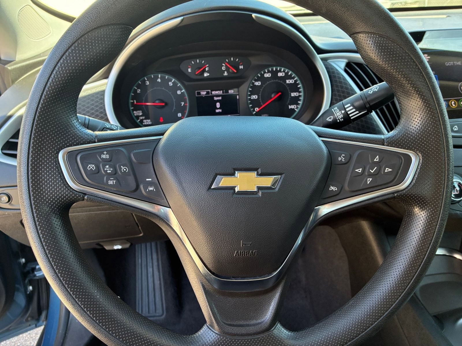 Used 2024 Chevrolet Malibu LT image 30