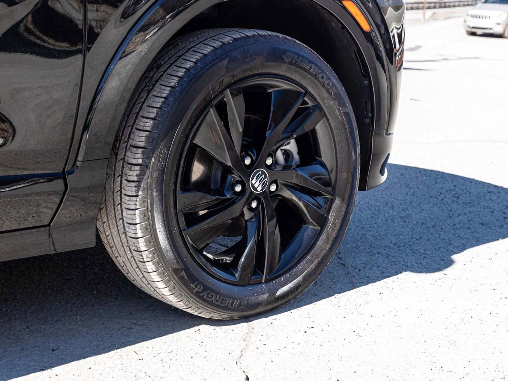 Used 2024 Buick Encore GX Sport Touring image 7