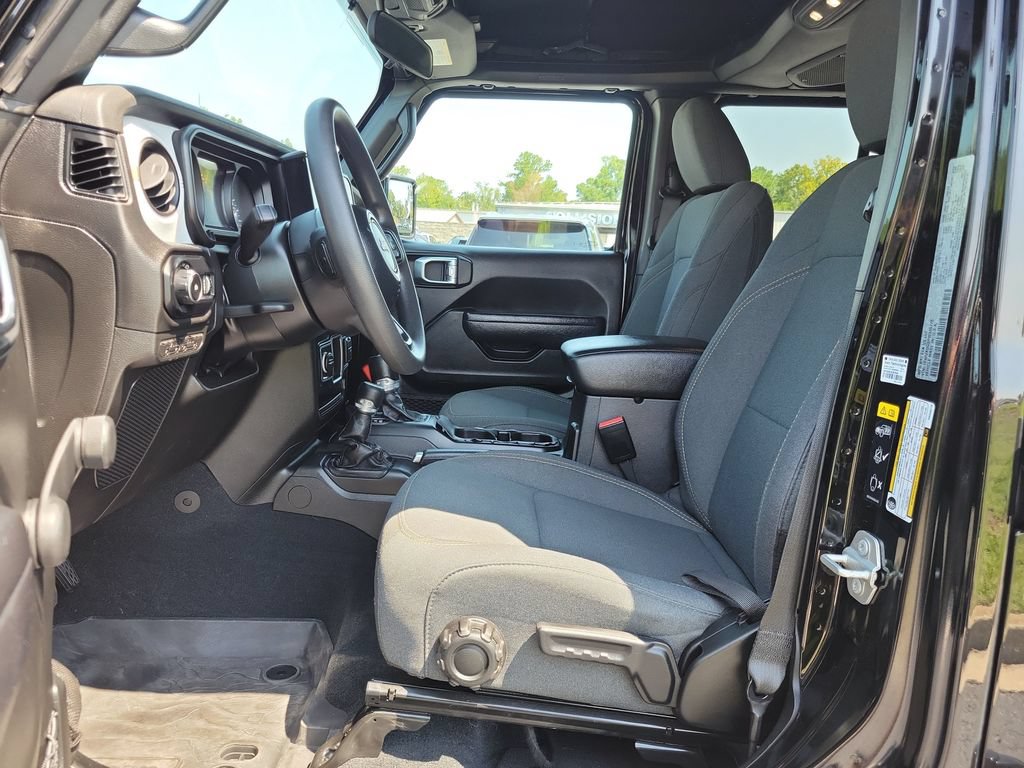 Used 2024 Jeep Wrangler Unlimited Sport AWD/4WD image 20