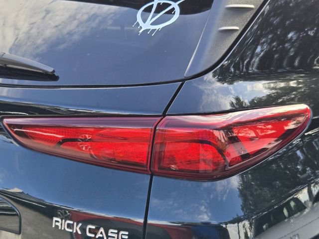 Used 2023 Hyundai Kona SEL w/ Convenience Package FWD image 8