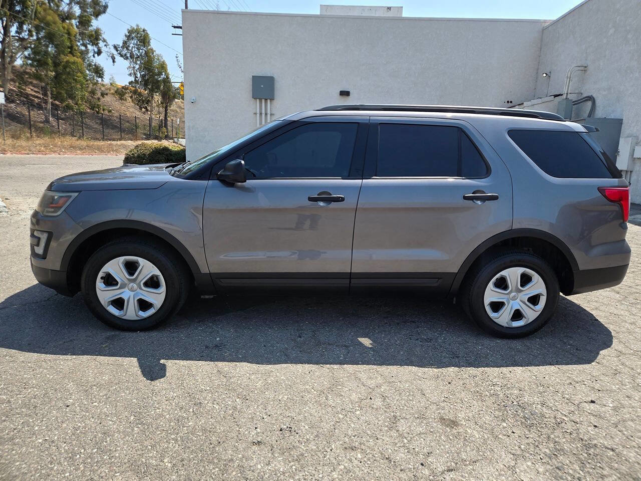Used 2017 Ford Explorer 4WD Police Interceptor w/ Ultimate Wiring Package image 10