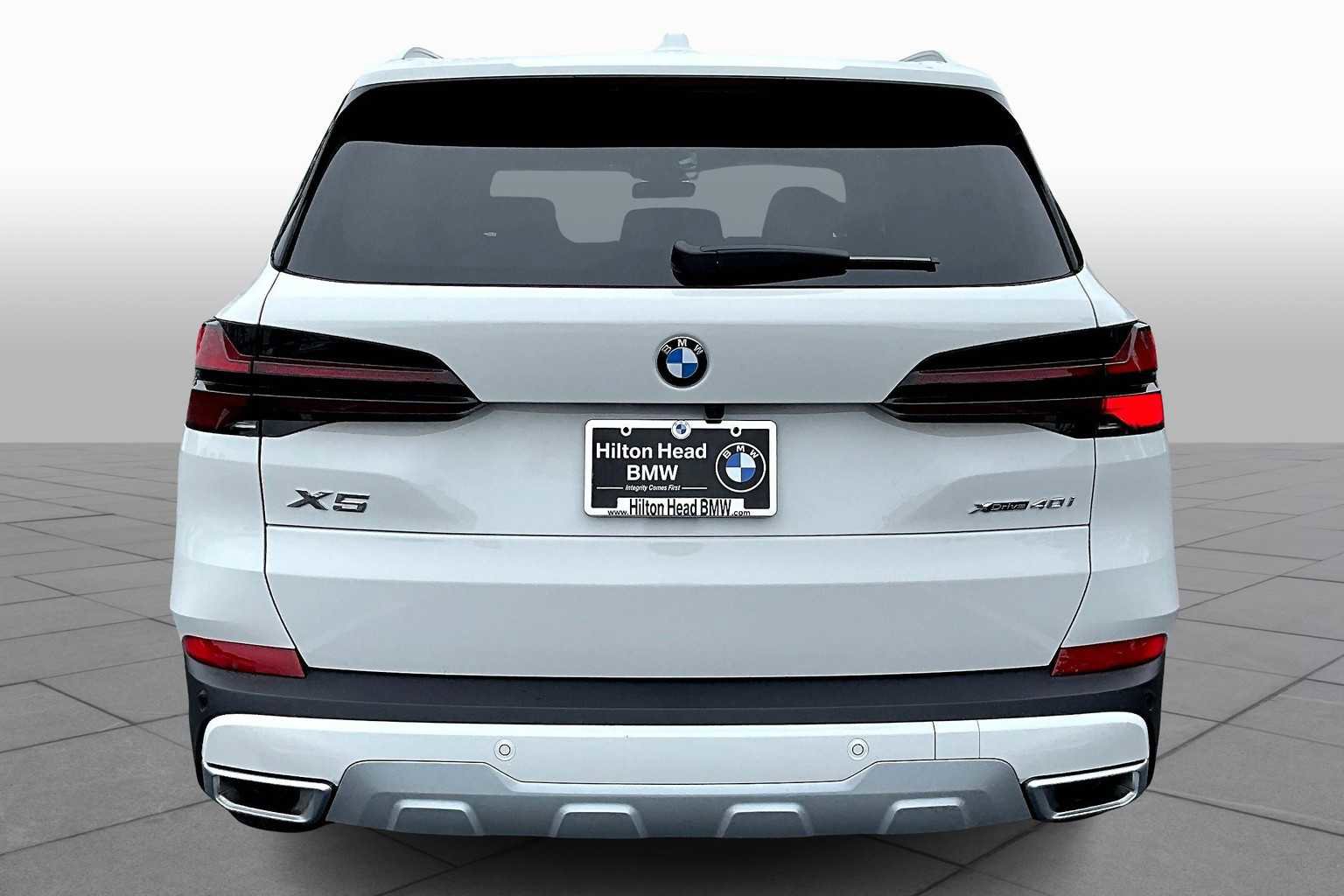 New 2026 BMW X5 xDrive40i w/ Premium Package image 4
