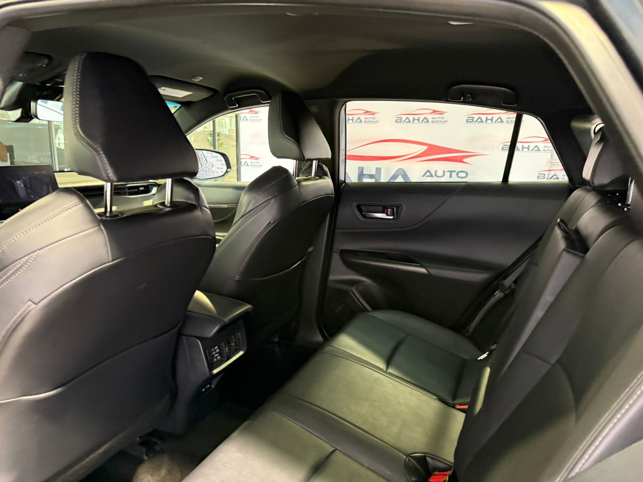 Used 2023 Toyota Venza XLE AWD/4WD image 57