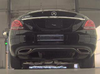 Used 2017 Mercedes-Benz C 300 Sedan w/ Premium 1 Package image 6