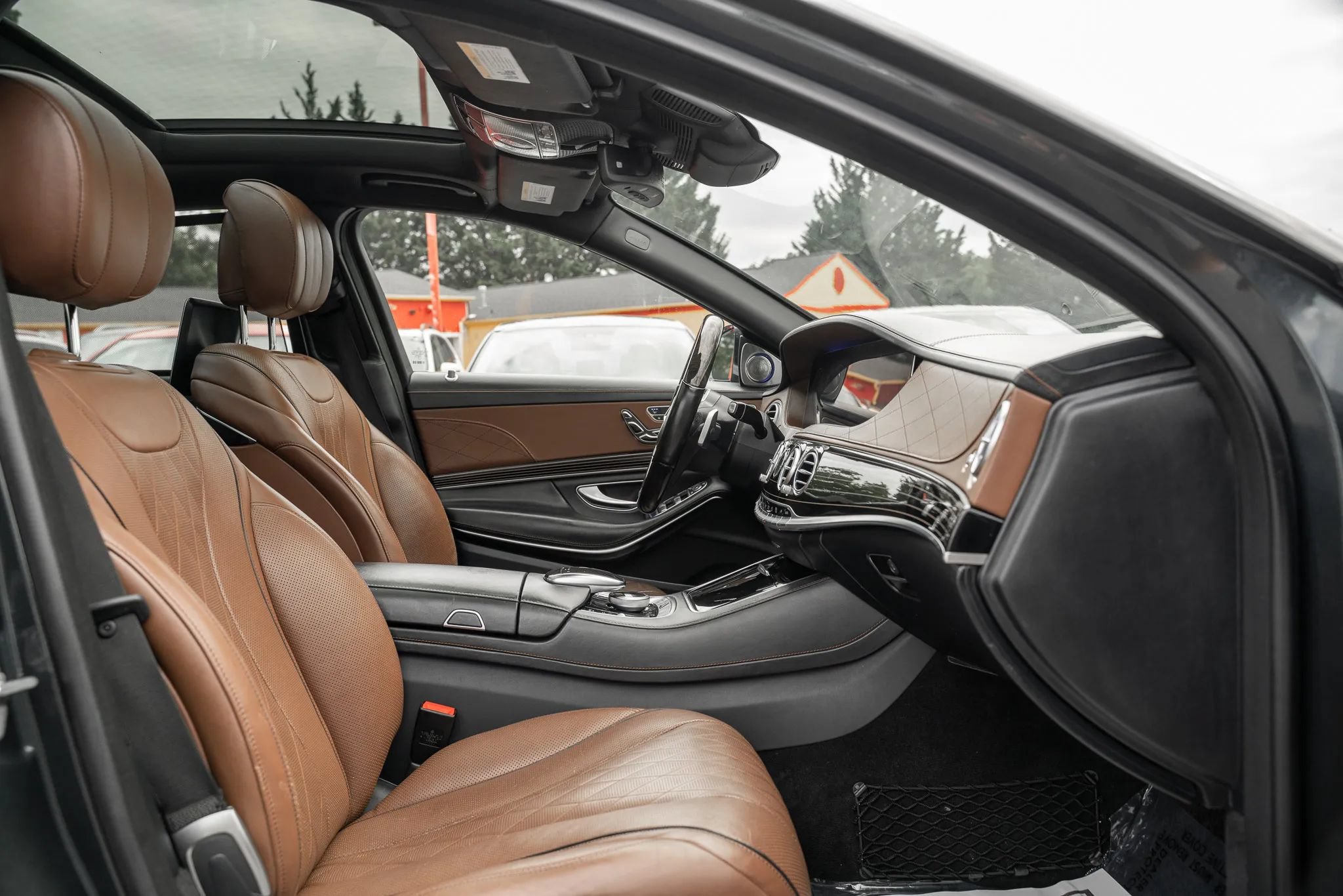 Used 2019 Mercedes-Benz Maybach S 560 4MATIC image 28