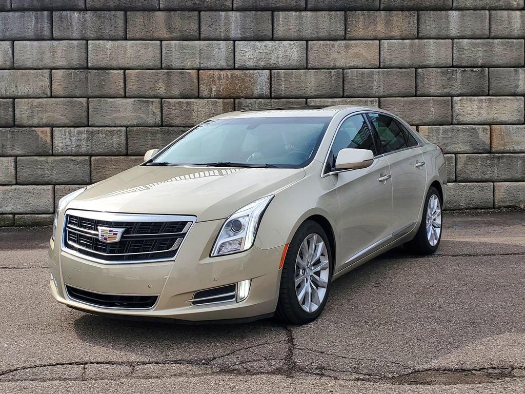 Used 2016 Cadillac XTS Luxury image 1