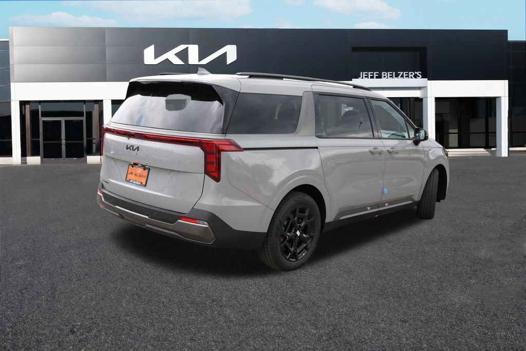 New 2027 Kia Carnival EX FWD image 3