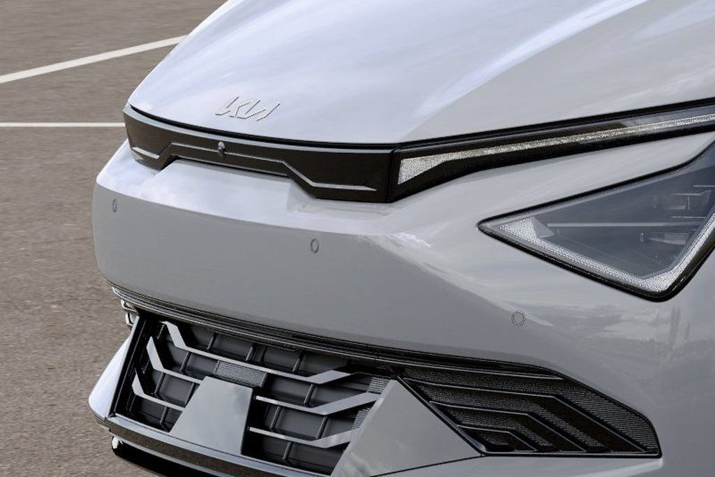 New 2026 Kia EV6 Wind RWD image 14