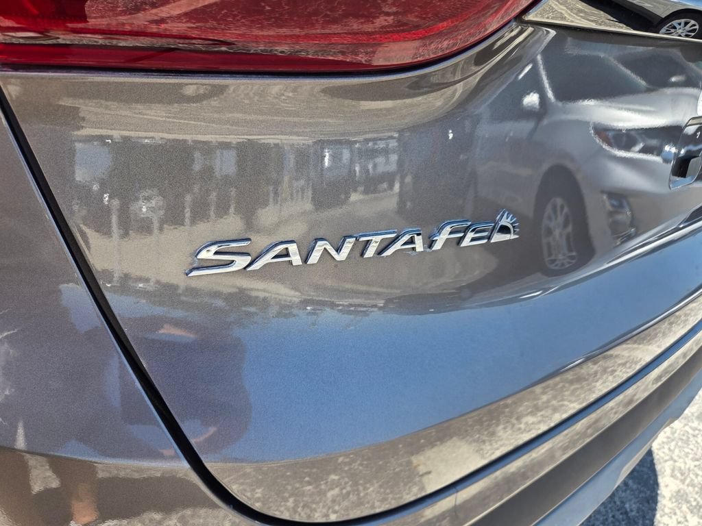 Used 2020 Hyundai Santa Fe Limited FWD image 12