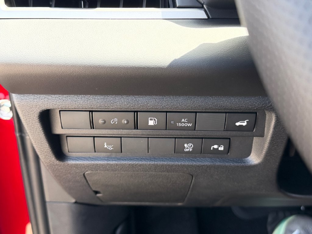New 2026 Nissan Rogue Platinum AWD/4WD image 19