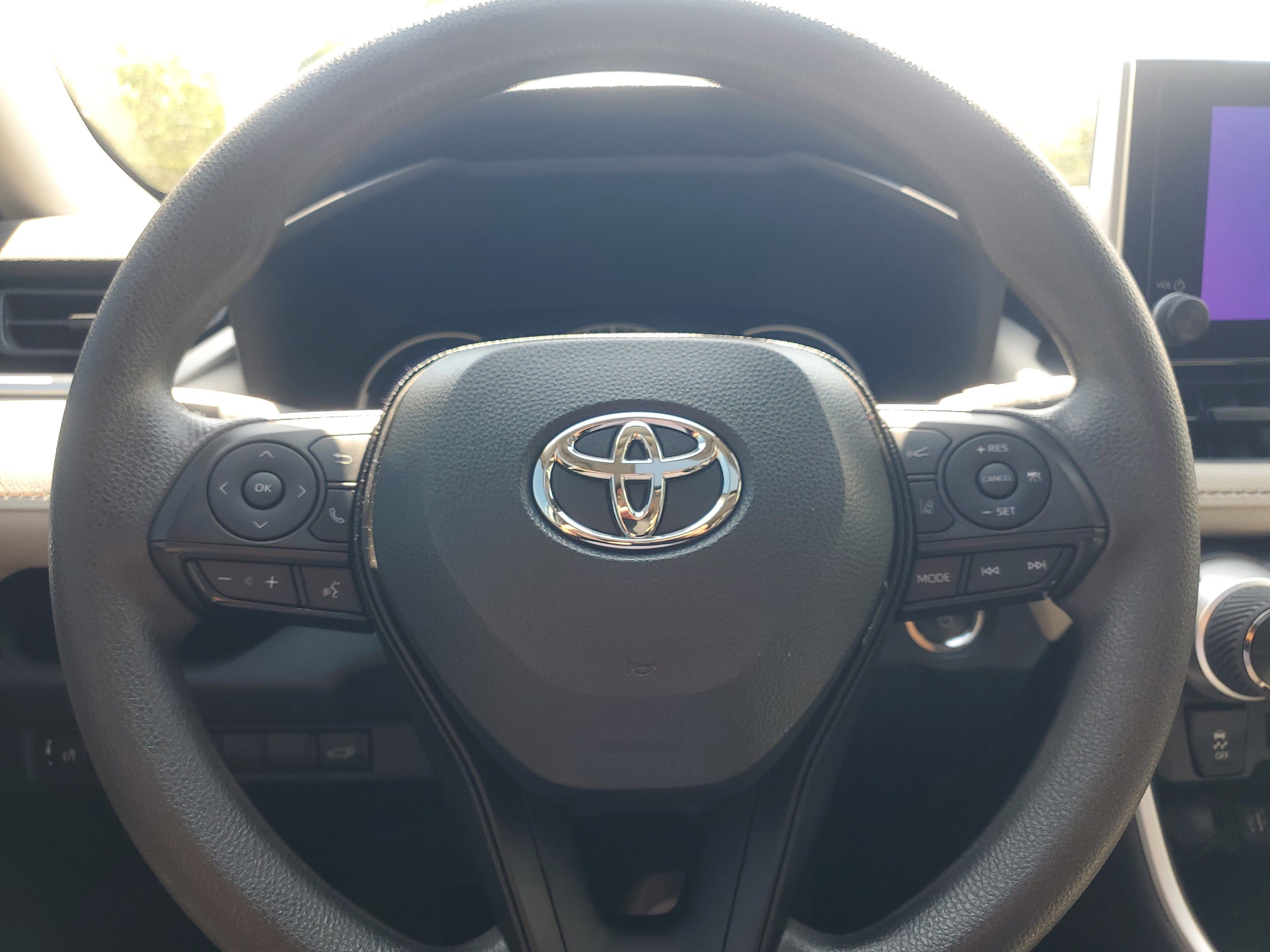 Certified 2024 Toyota RAV4 XLE w/ Convenience Package AWD/4WD image 22