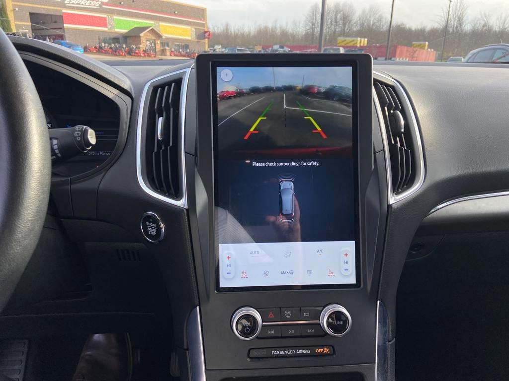 Used 2023 Ford Edge Titanium image 27