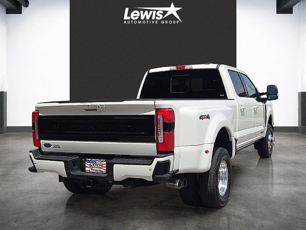 Used 2026 Ford F350 Platinum AWD/4WD image 4