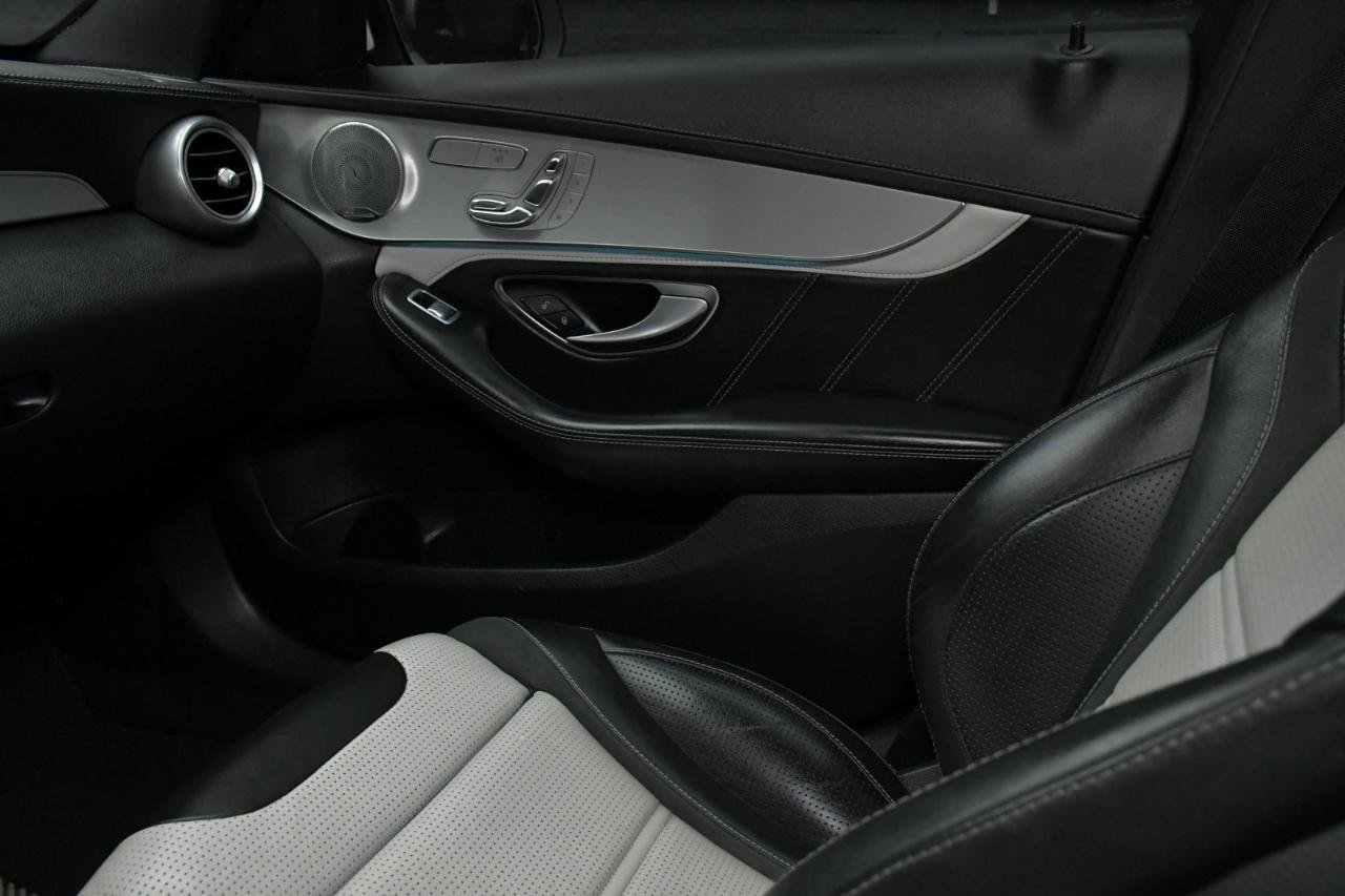 Used 2015 Mercedes-Benz C 63 AMG S image 39