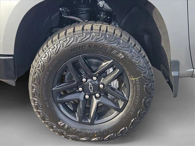 New 2026 Chevrolet Silverado 1500 Custom Trail Boss w/ LPO, Dark Essentials Package image 10