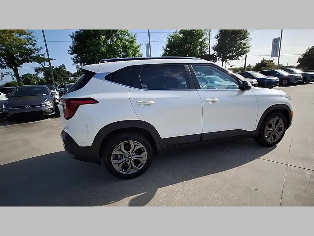 Used 2024 Kia Seltos S FWD image 38