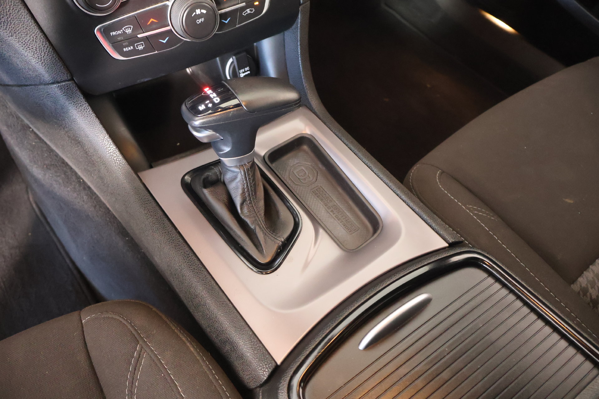 Used 2023 Dodge Charger SXT w/ Blacktop Package RWD image 7