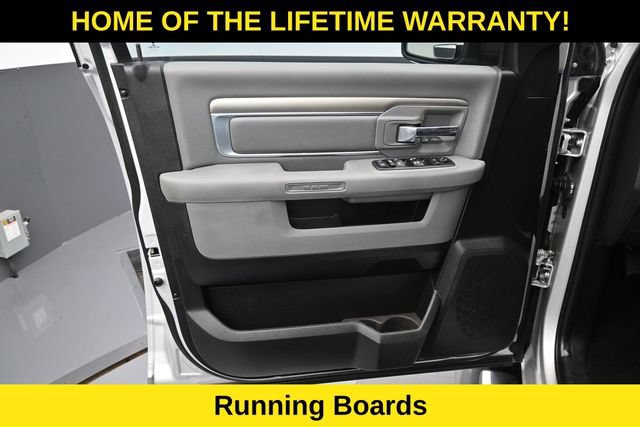 Used 2018 RAM 1500 Lone Star AWD/4WD image 11