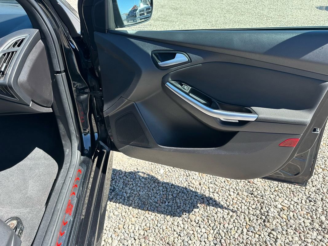 Used 2014 Ford Focus ST w/ Equipment Group 201A image 13