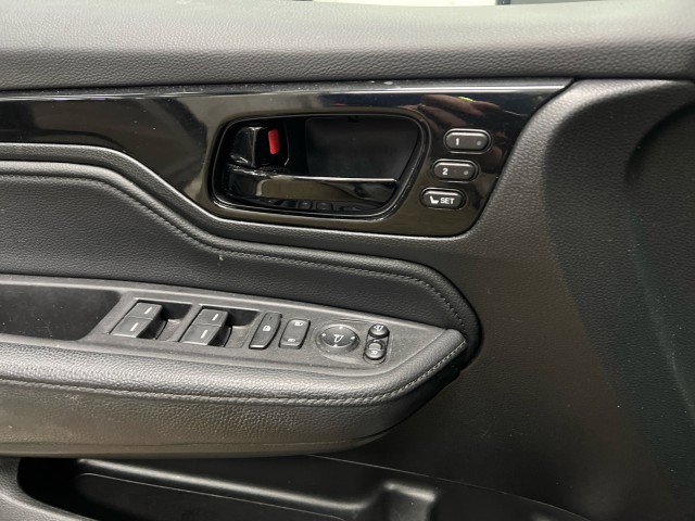 Used 2023 Honda Odyssey Elite image 32