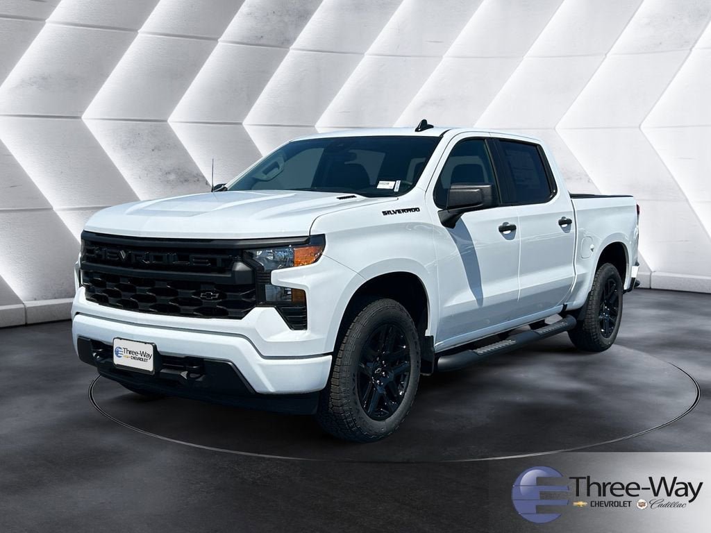 New 2026 Chevrolet Silverado 1500 Custom w/ Turbomax Blackout Package