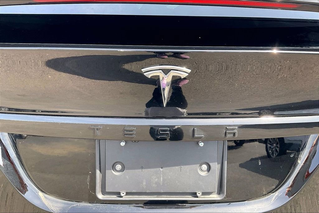 Used 2023 Tesla Model X image 22