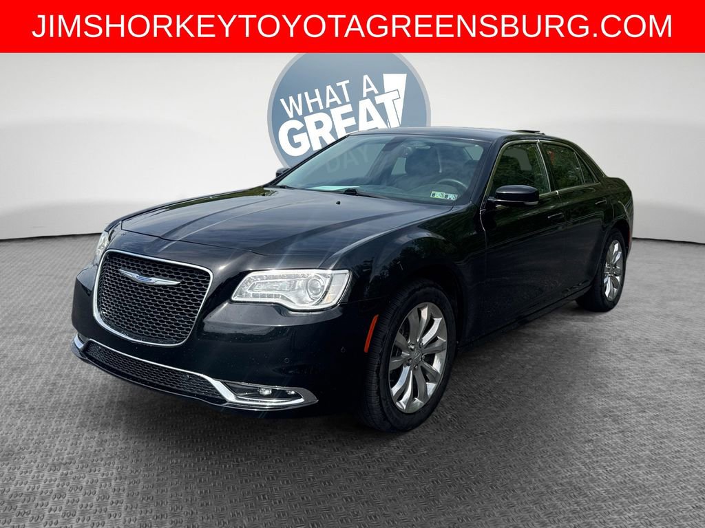 Used 2015 Chrysler 300 Limited w/ Driver Convenience Group AWD/4WD image 8