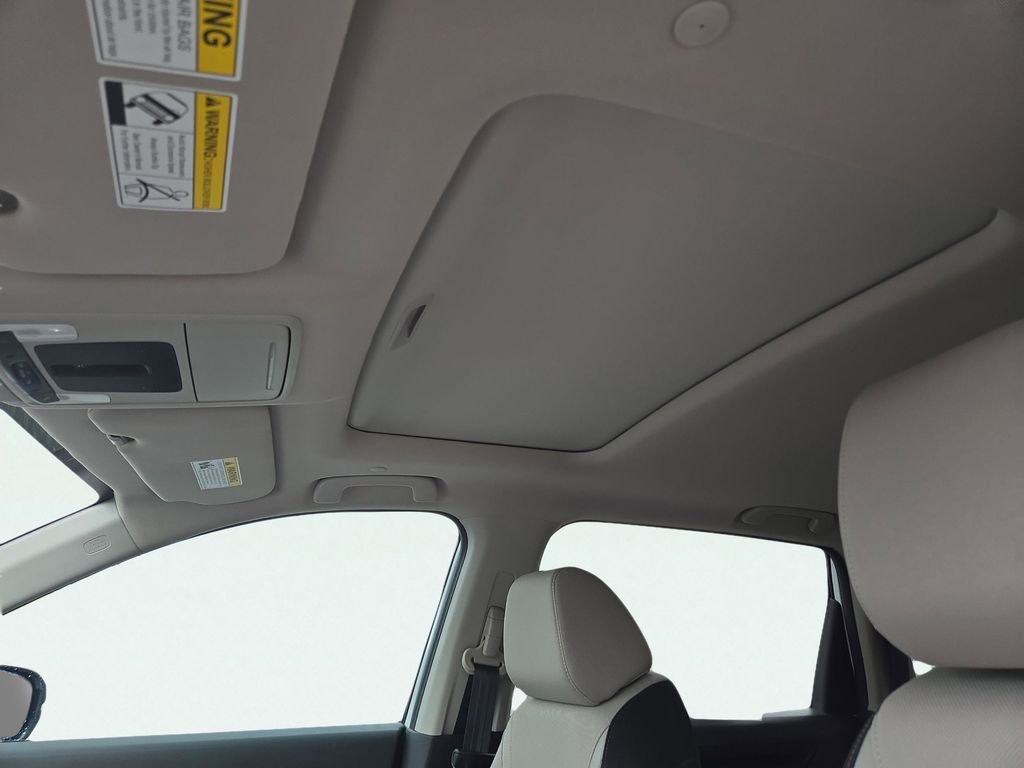 Used 2023 Honda CR-V EX image 19