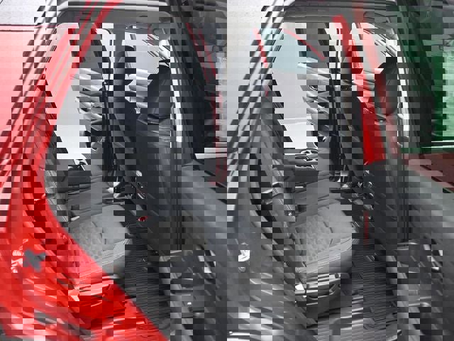 New 2026 Nissan Pathfinder SV image 32