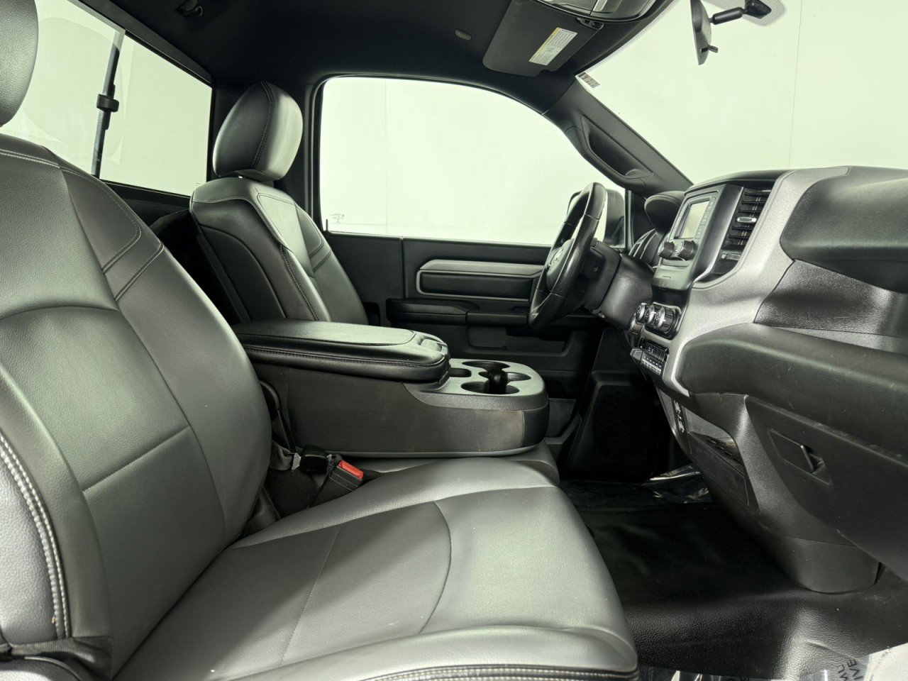 Used 2022 RAM 3500 Tradesman image 10