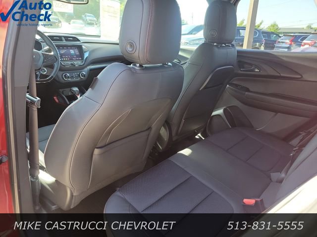 Used 2022 Chevrolet TrailBlazer RS w/ Sun and Liftgate Package FWD image 17